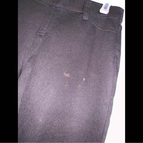 Black Capri Jeggings - Picture 5 of 8